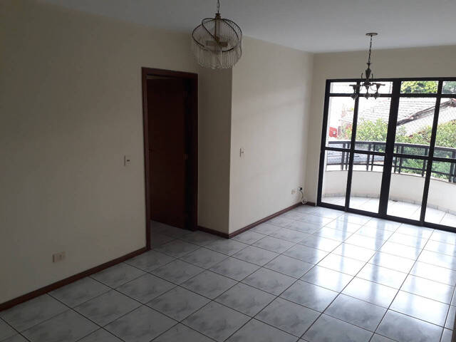#35 - Apartamento para Venda em Arapongas - PR - 3