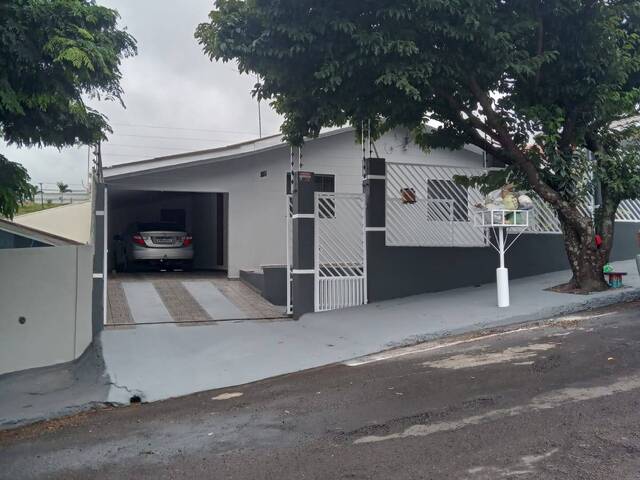 Casa para Venda em Arapongas - 2