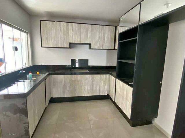 Casa para Venda em Arapongas - 2