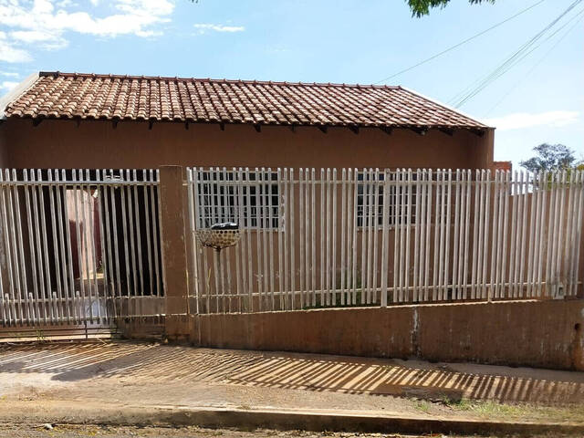 Casa para Venda em Arapongas - 2