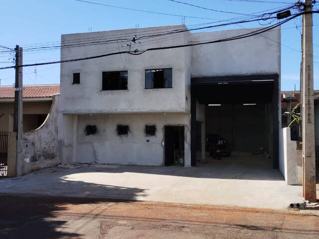 #62 - Barracão para Venda em Arapongas - PR - 1