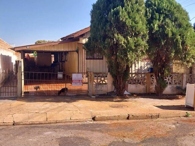 #90 - Casa para Venda em Arapongas - PR