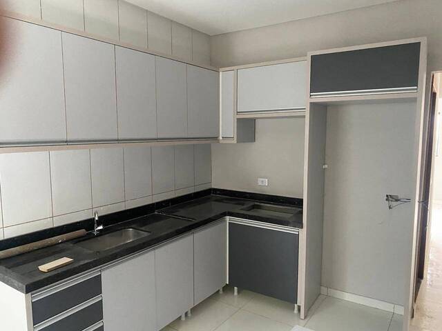 Casa para Locação em Arapongas - 2