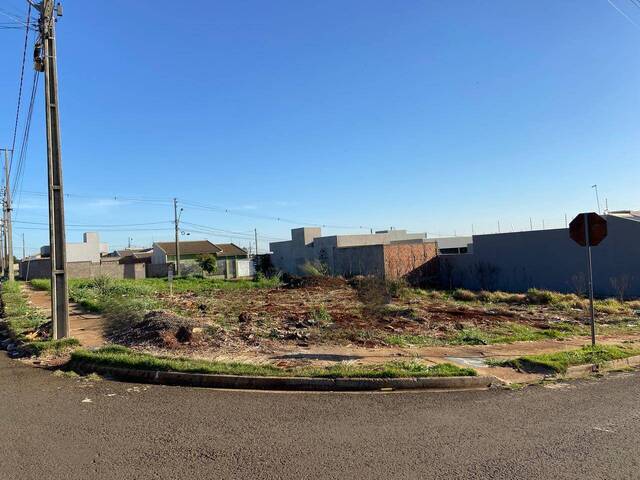 Terreno para Venda em Arapongas - 2