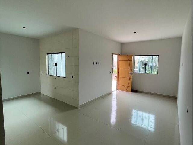 #137 - Casa para Venda em Arapongas - PR