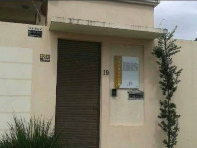 #152 - Apartamento para Venda em Arapongas - PR - 1