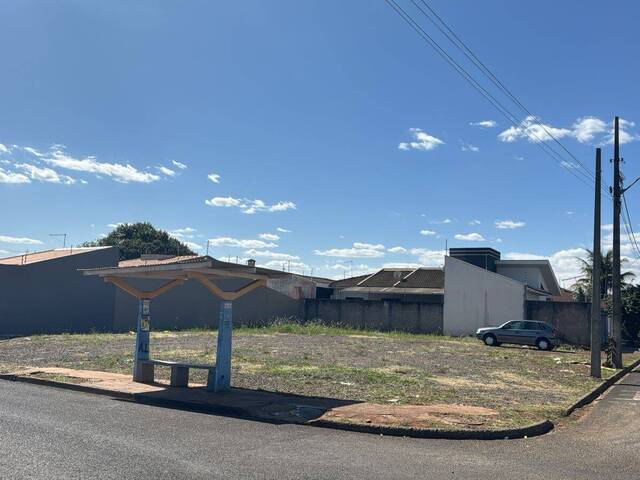 #171 - Terreno para Venda em Arapongas - PR