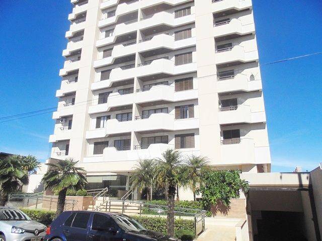 #195 - Apartamento para Venda em Arapongas - PR - 1