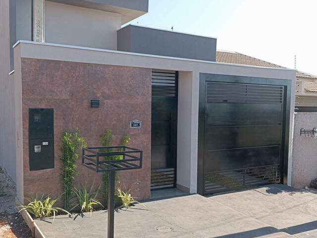 Casa para Venda em Arapongas - 2