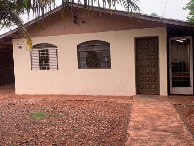 #250 - Casa para Locação em Arapongas - PR