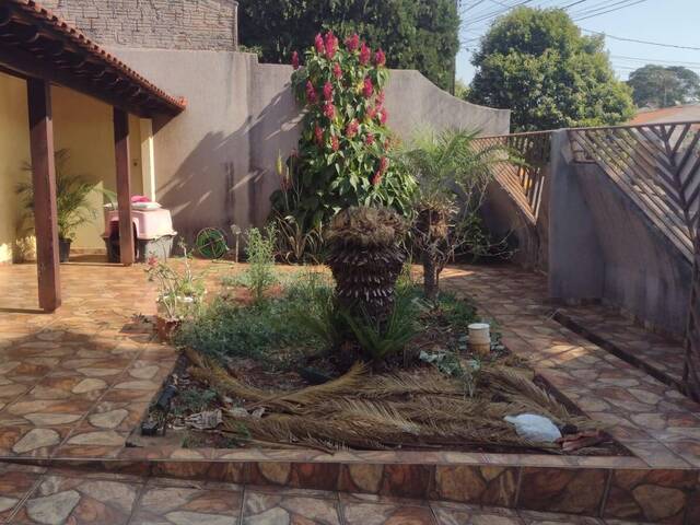 Casa para Venda em Arapongas - 3