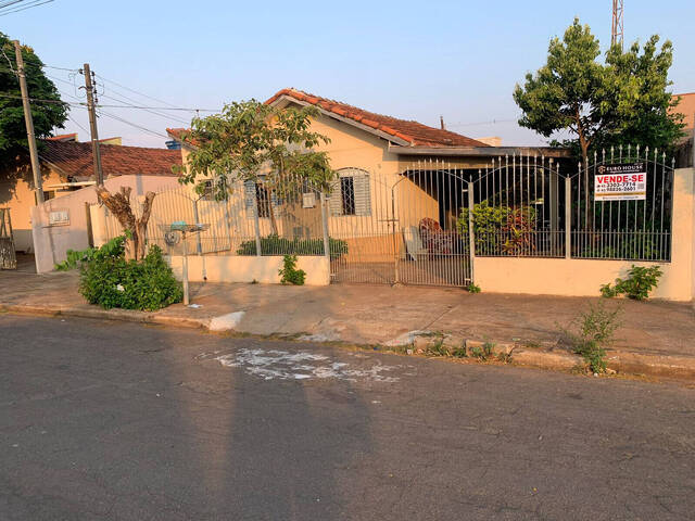 #282 - Casa para Venda em Arapongas - PR