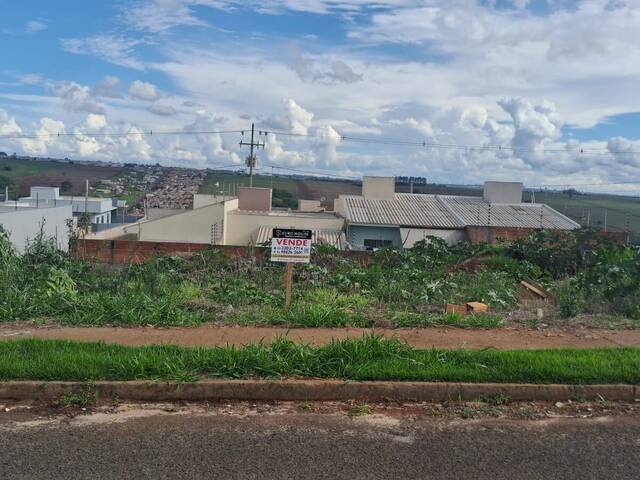 #338 - Terreno para Venda em Arapongas - PR - 2