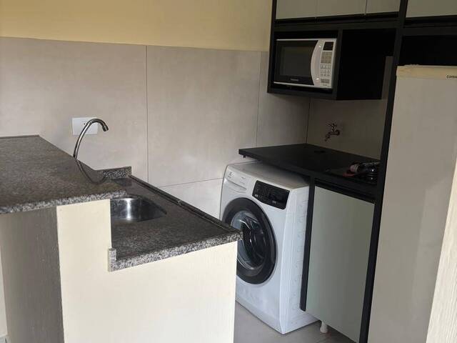 #92 - Apartamento para Venda em Londrina - PR - 3