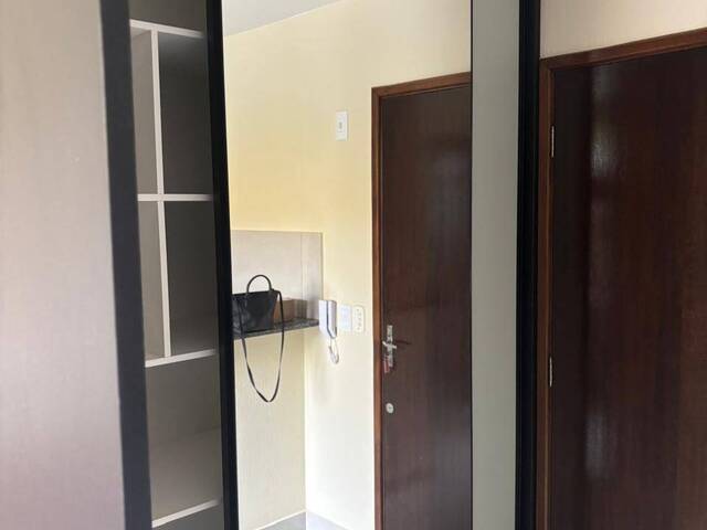 Apartamento para Venda em Londrina - 5