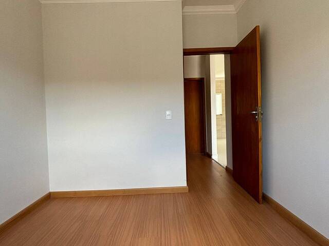 #363 - Casa para Venda em Arapongas - PR