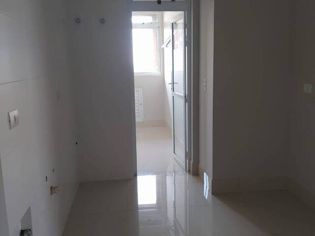 Apartamento para Venda em Arapongas - 4