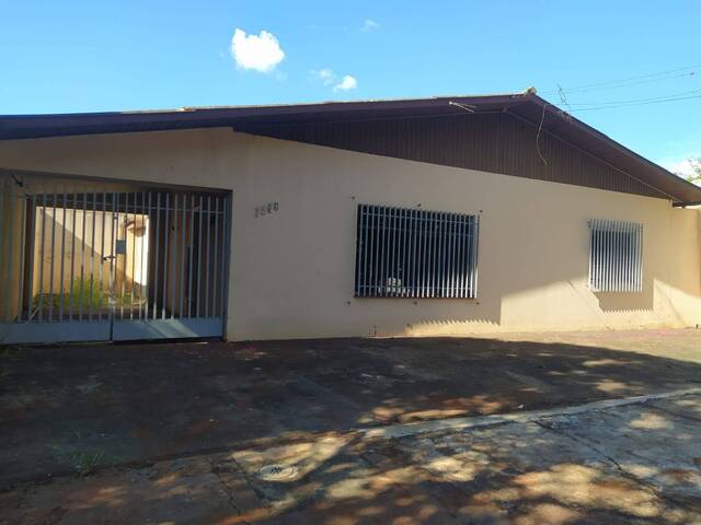 #501 - Casa para Venda em Arapongas - PR - 1