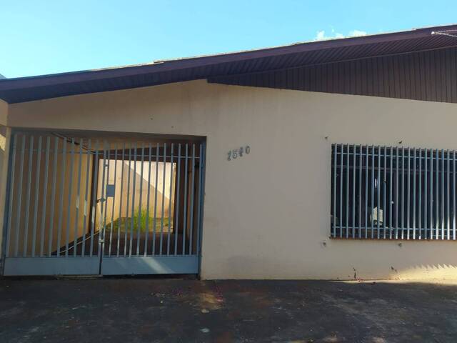 #501 - Casa para Venda em Arapongas - PR - 2