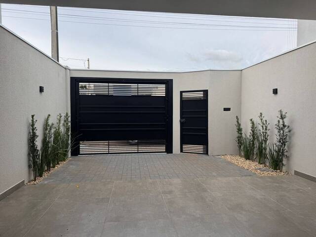 #513 - Casa para Venda em Arapongas - PR - 2