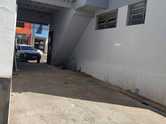 Salão Comercial para Locação em Arapongas - 4