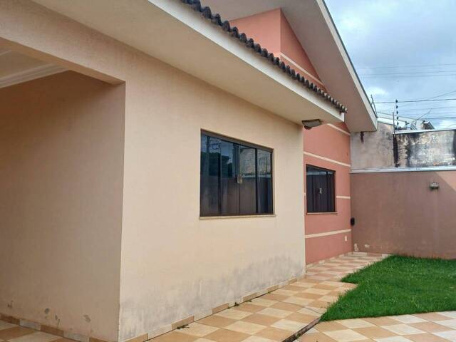 #489 - Casa para Venda em Arapongas - PR - 2