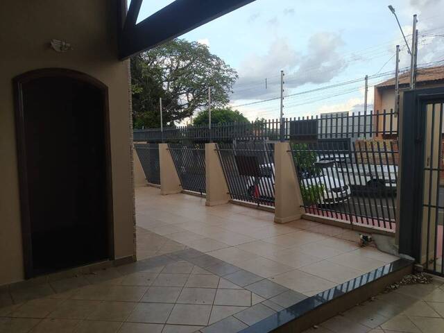 #540 - Casa para Venda em Arapongas - PR - 2