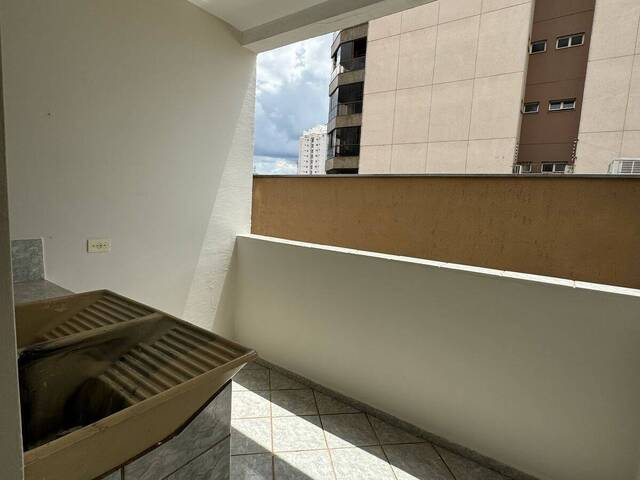 #548 - Apartamento para Locação em Arapongas - PR - 2