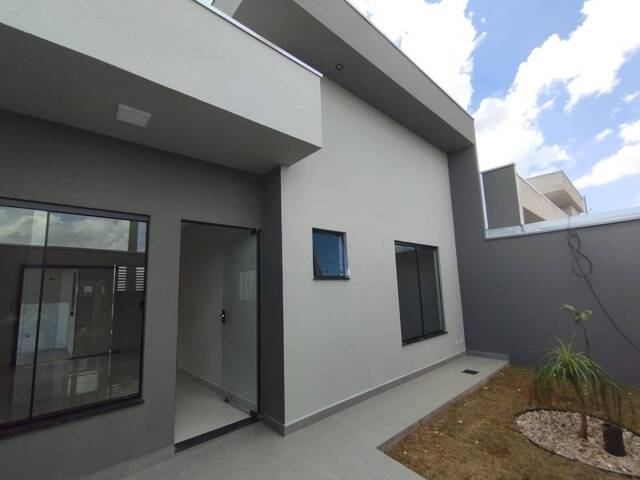 #568 - Casa para Venda em Arapongas - PR - 2