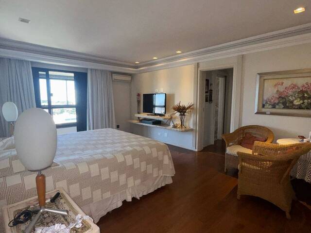 #591 - Apartamento para Venda em Arapongas - PR - 3