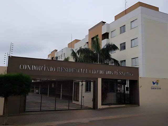 #600 - Apartamento para Venda em Arapongas - PR - 1