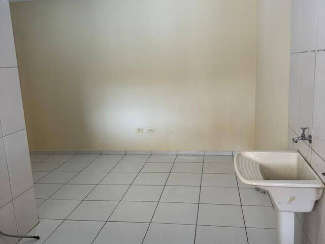 Apartamento para Locação em Arapongas - 4