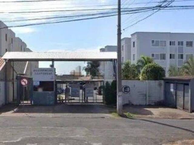 Venda em Jardim Aeroporto - Arapongas