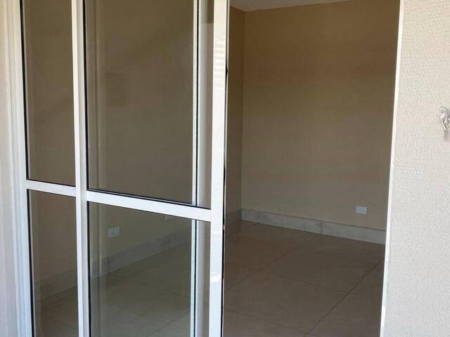 #624 - Apartamento para Locação em Arapongas - PR - 2