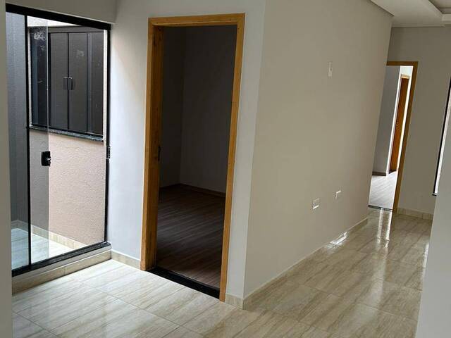 #632 - Casa para Venda em Arapongas - PR - 2