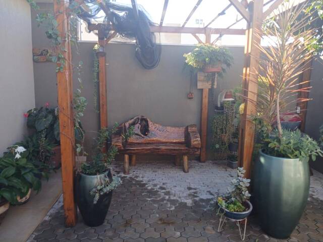 #647 - Casa para Venda em Arapongas - PR - 2