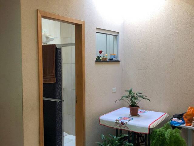 #677 - Casa para Venda em Arapongas - PR - 2