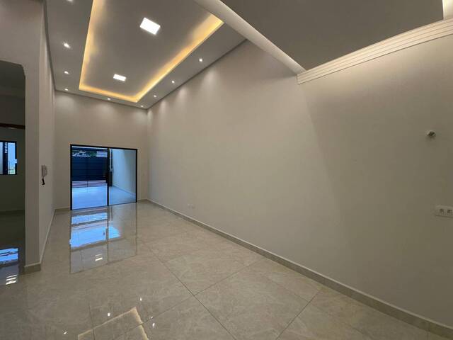 #680 - Casa para Venda em Arapongas - PR - 3