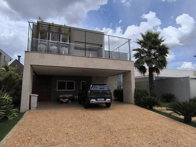 #703 - Casa para Venda em Arapongas - PR - 2