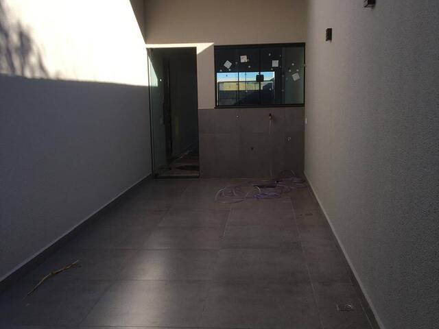 #731 - Casa para Venda em Arapongas - PR - 2