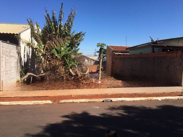 Venda em Casa Família Arapongas IV - Arapongas
