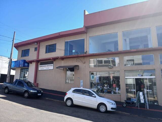 #781 - Prédio comercial para Venda em Arapongas - PR - 3