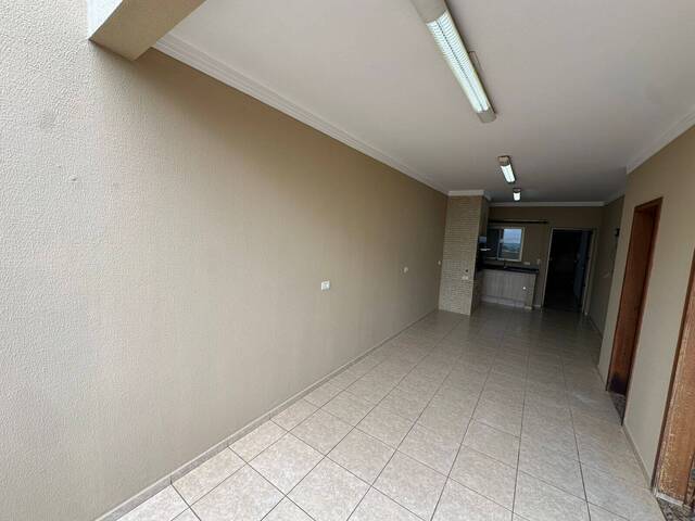 #836 - Apartamento para Locação em Arapongas - PR - 2