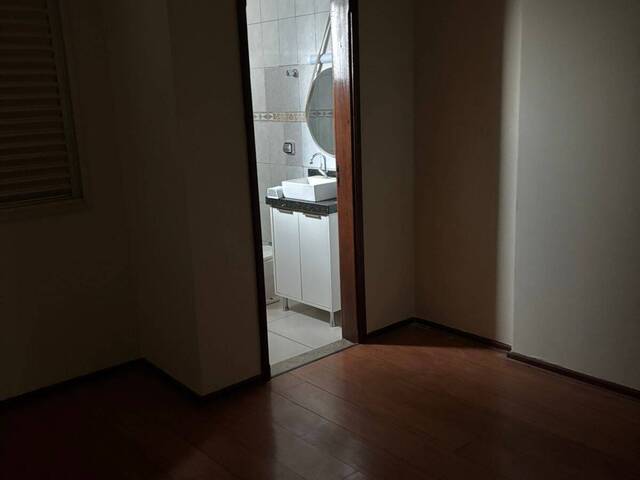 Apartamento para Locação em Arapongas - 3