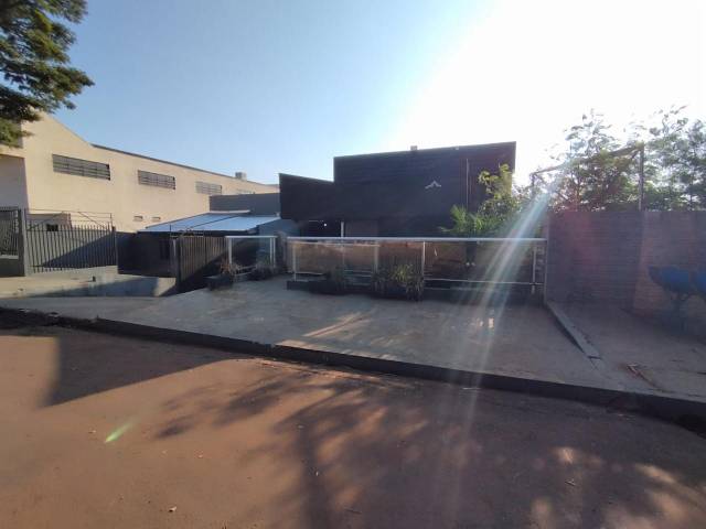 #871 - Barracão para Venda em Arapongas - PR - 1