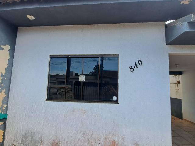 #872 - Casa para Venda em Arapongas - PR - 2