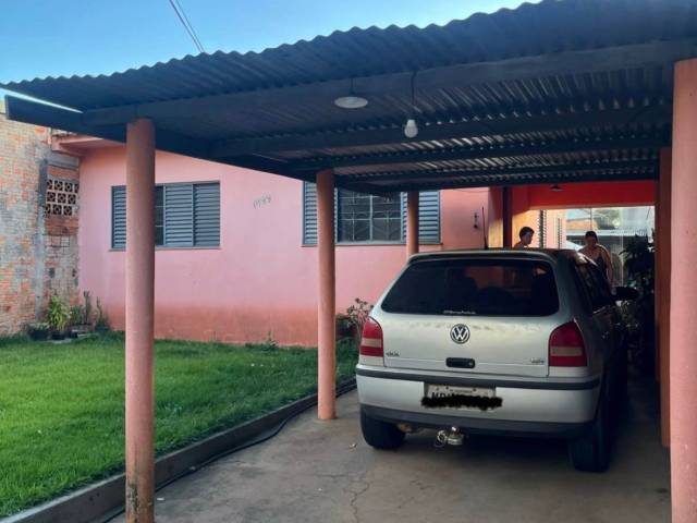 #893 - Casa para Venda em Arapongas - PR - 2
