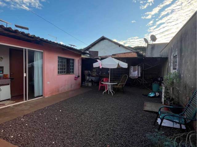 #893 - Casa para Venda em Arapongas - PR - 3