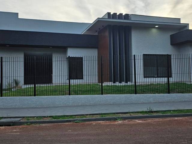 #897 - Casa para Venda em Arapongas - PR - 1