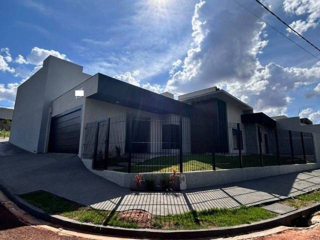 #897 - Casa para Venda em Arapongas - PR - 2